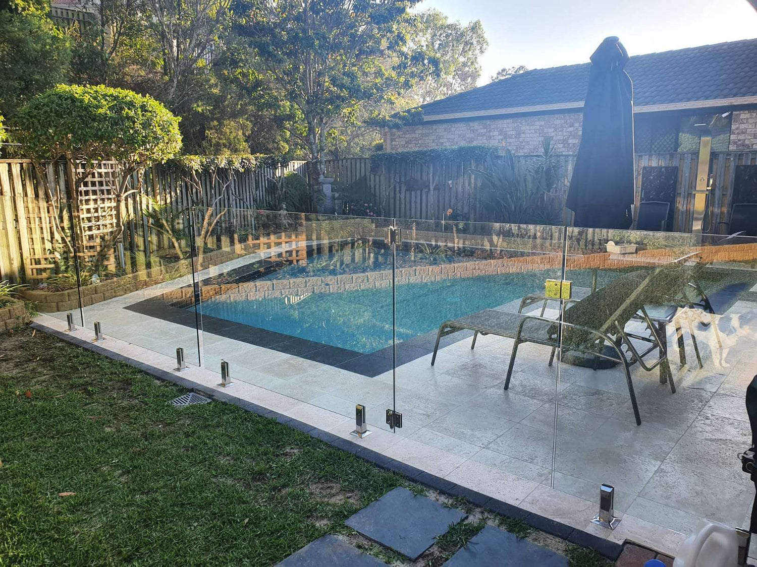 Glass pool Fence , Ottawa, Luxury decking glass pool fence installation in Ottawa