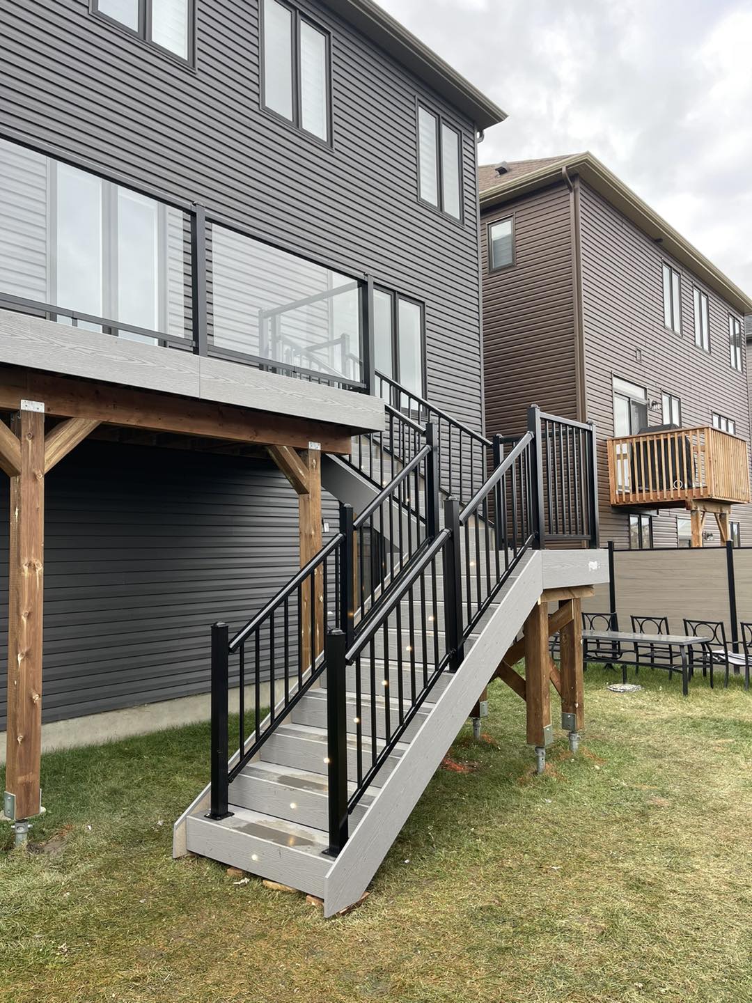 Revolutionize Your Deck: Composite Innovations in Ottawa