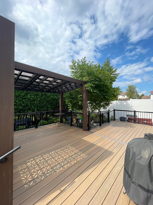 Elevate Aesthetics: Ottawa's Top Deck Builder's Curb Appeal Tips