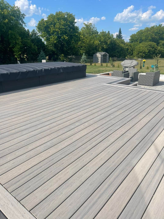 Ottawa Deck Design Ideas: Transform Your Outdoor Oasis with Luxury DecKing